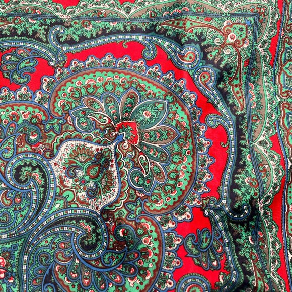 ❤️ Italian Paisley Scarf – The Rack Collection - Picture 13 of 16